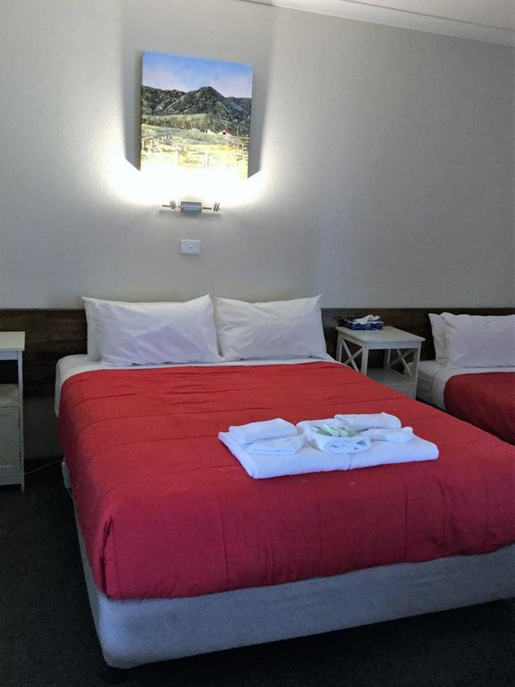 Murray Valley Motel ウォドンガ エクステリア 写真