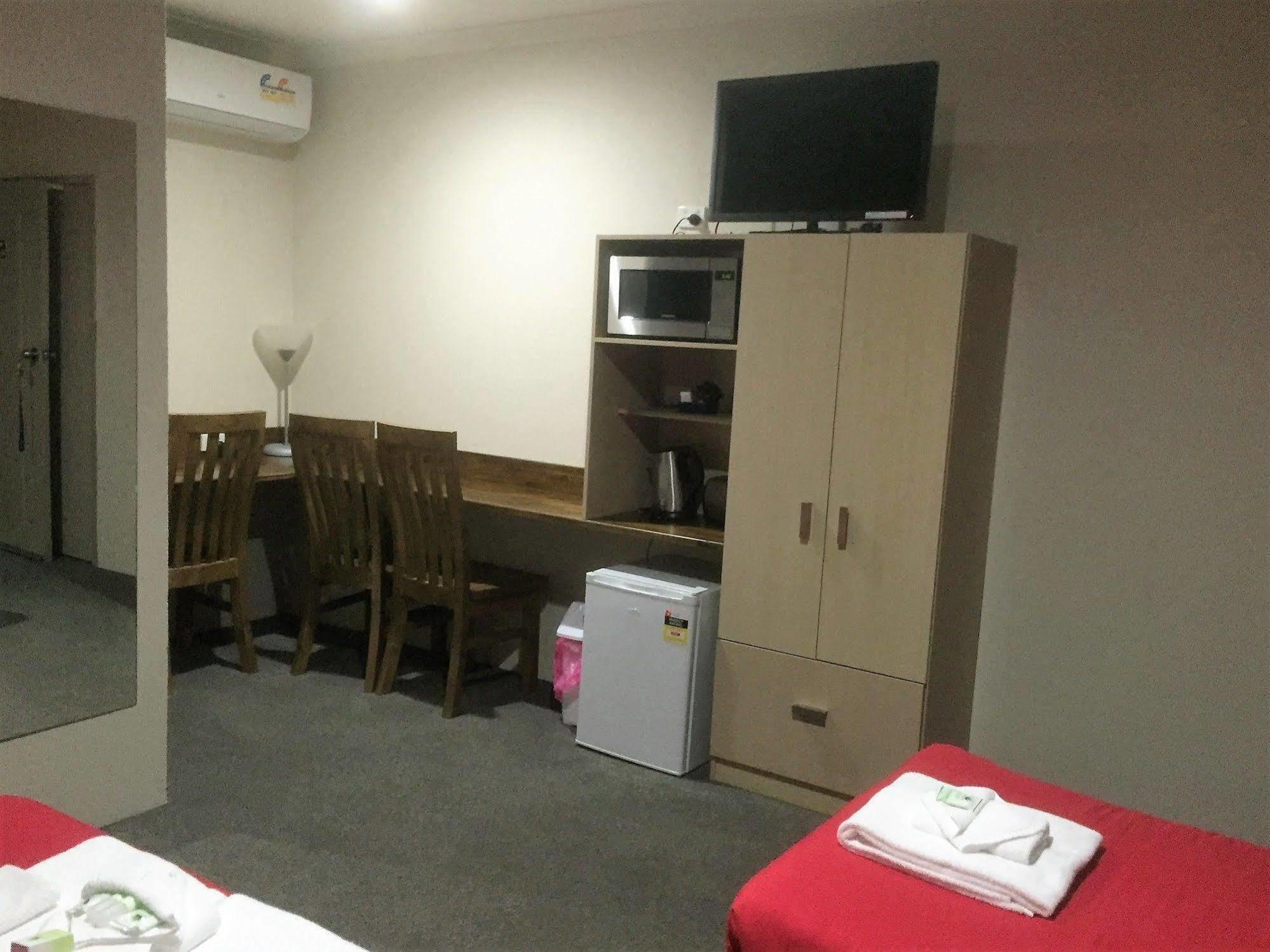 Murray Valley Motel ウォドンガ エクステリア 写真